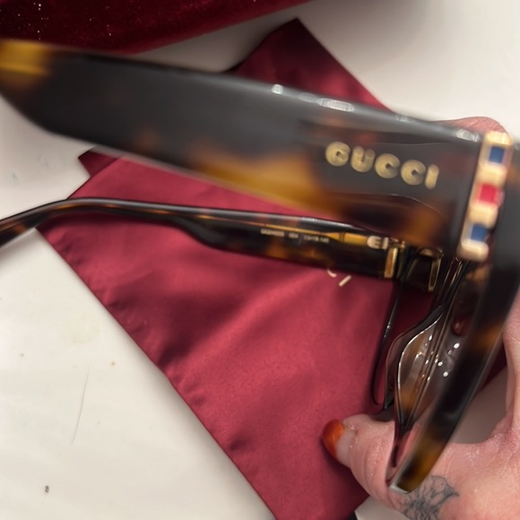 Gucci sunglasses - Picture 3 of 8